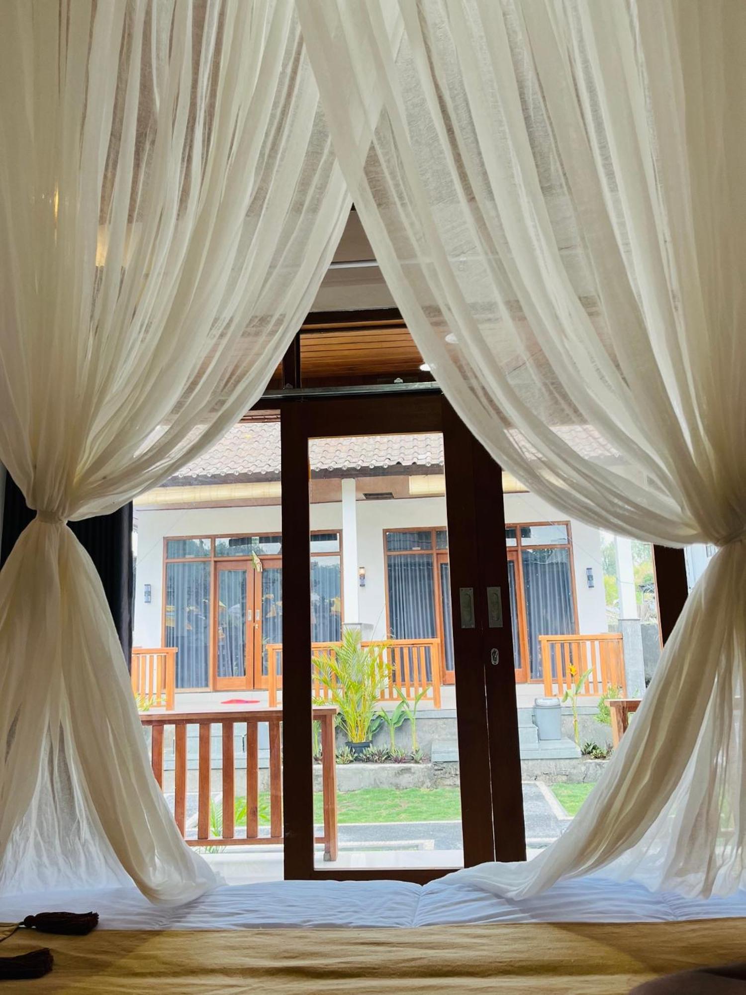 Polege Side Bali Lodge